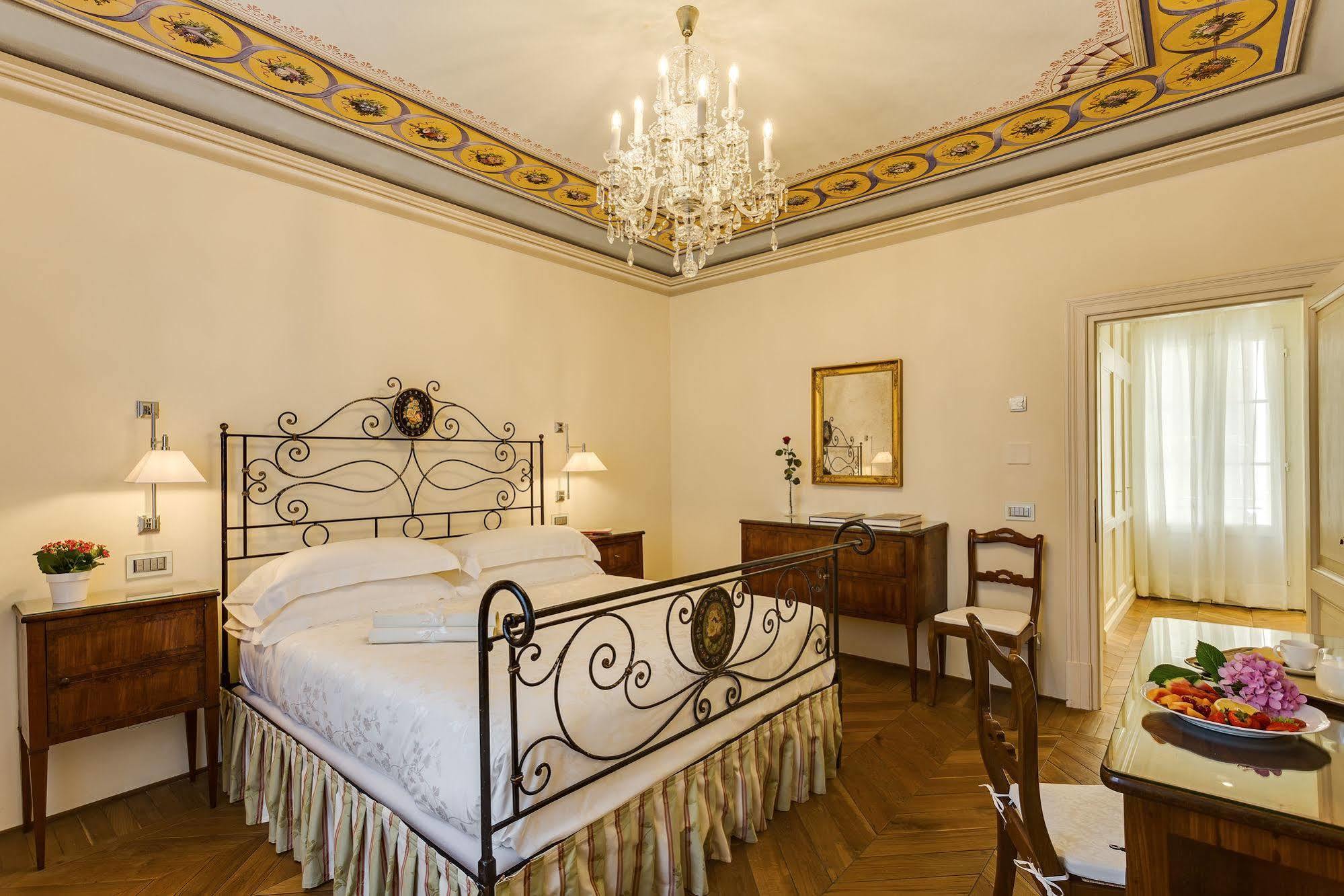Relais Degli Angeli Residenza D'Epoca Bed & Breakfast Сиена Екстериор снимка